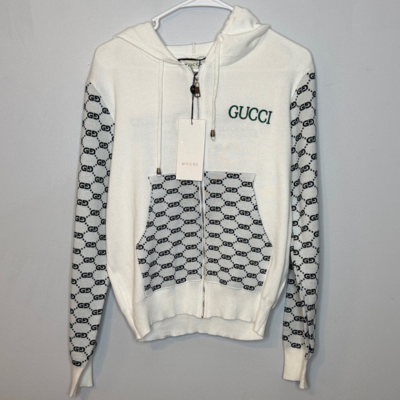 Unisex Set - Picture 2 of 9